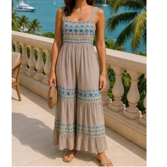Natural Life Hannah Embroidered Smocked Jumpsuit SIZE SMALL - Picture 1 of 9